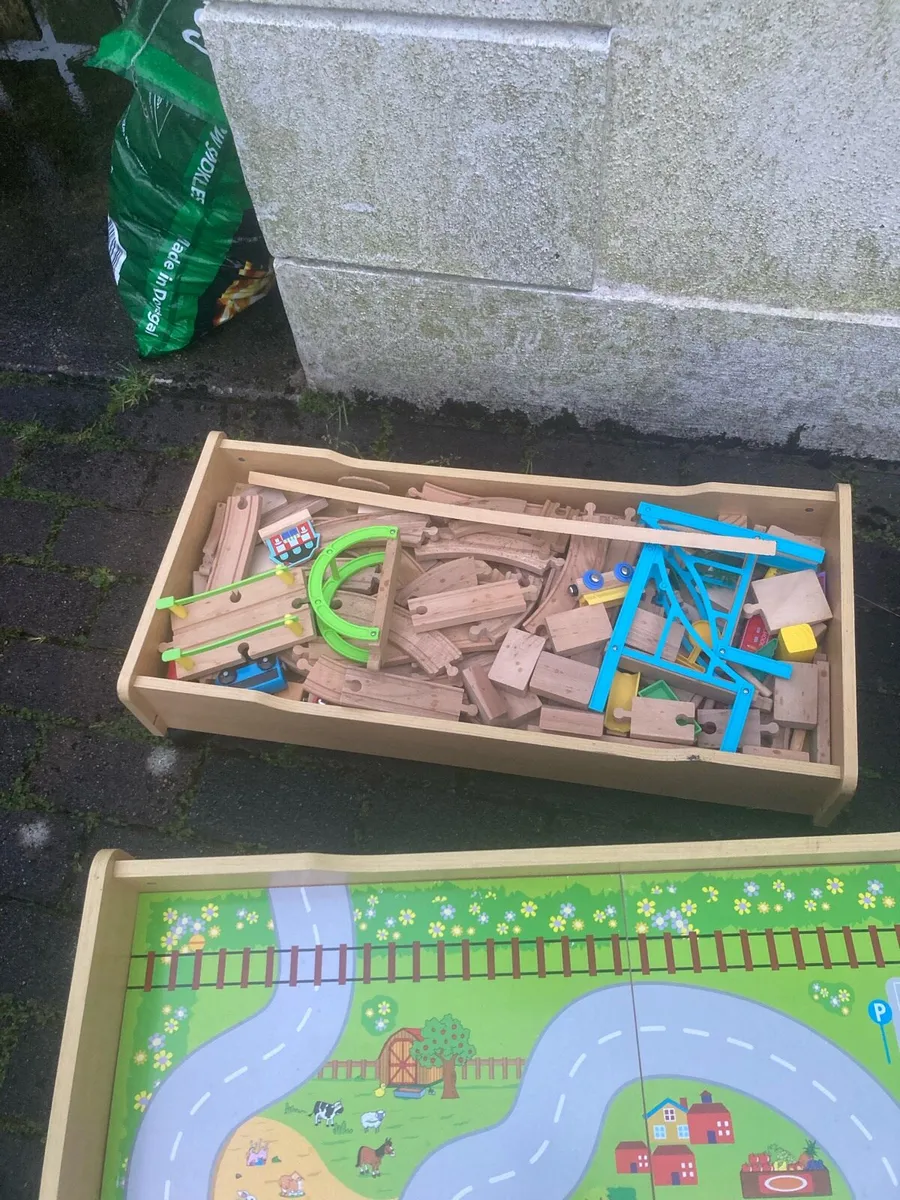 Train rally play table - Image 2