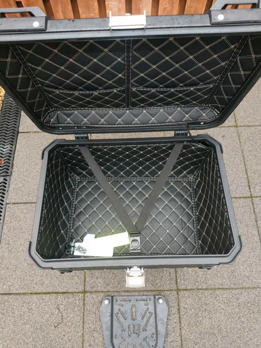 Motorcycle box - Image 3