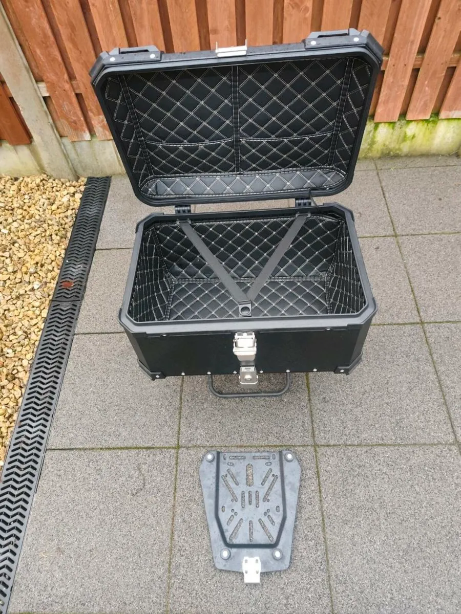 Motorcycle box - Image 4