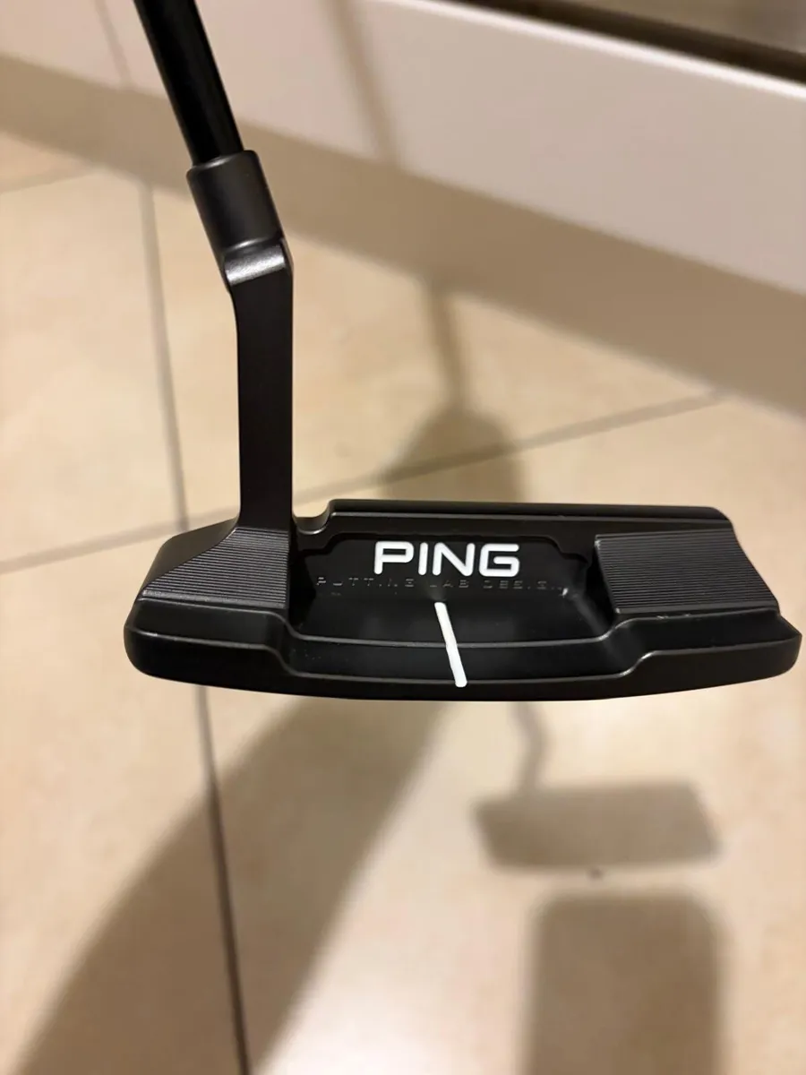 Golf Putter - Image 1