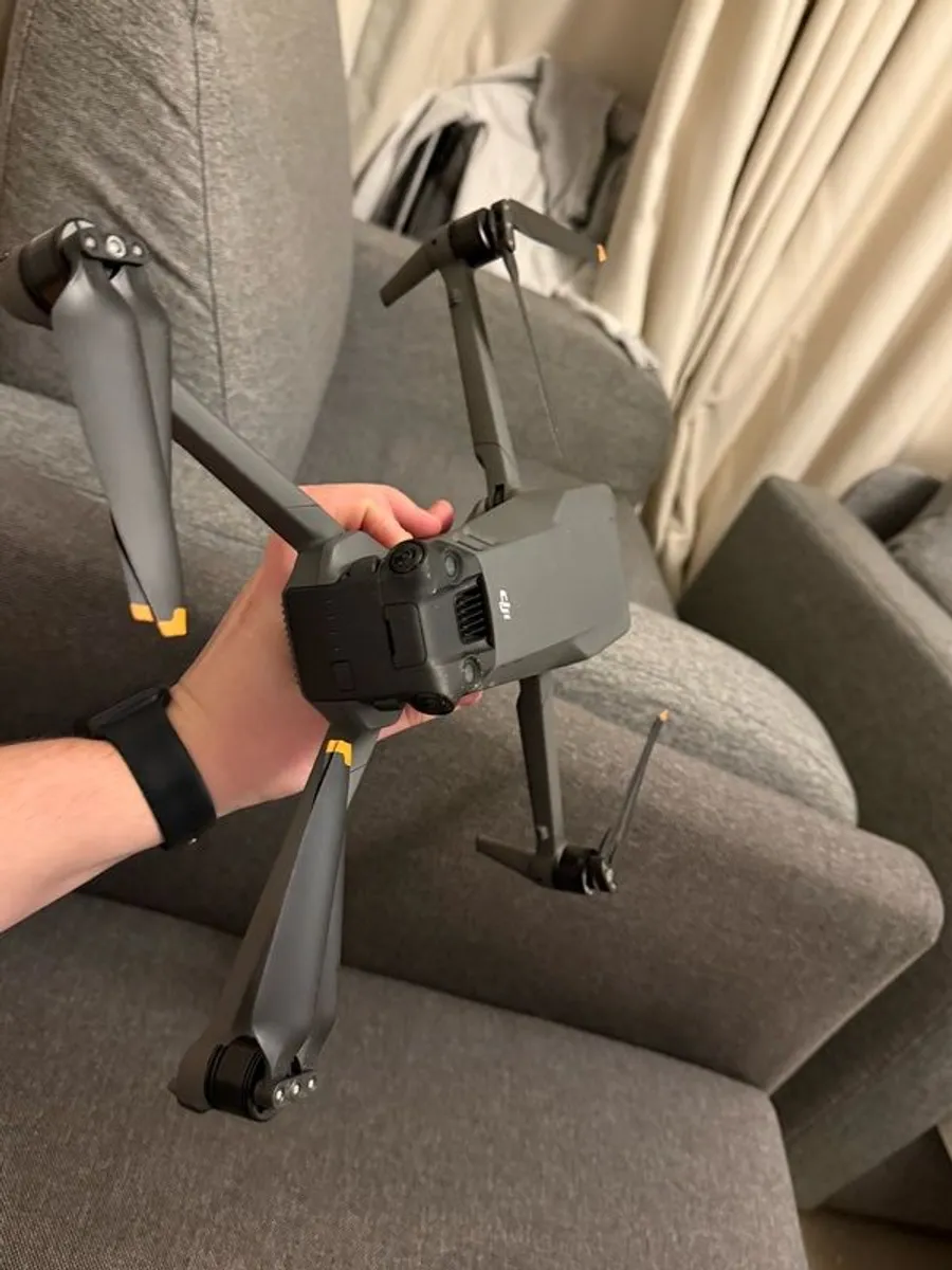 Drone Dji mavic 3 CLASSINC - Image 2