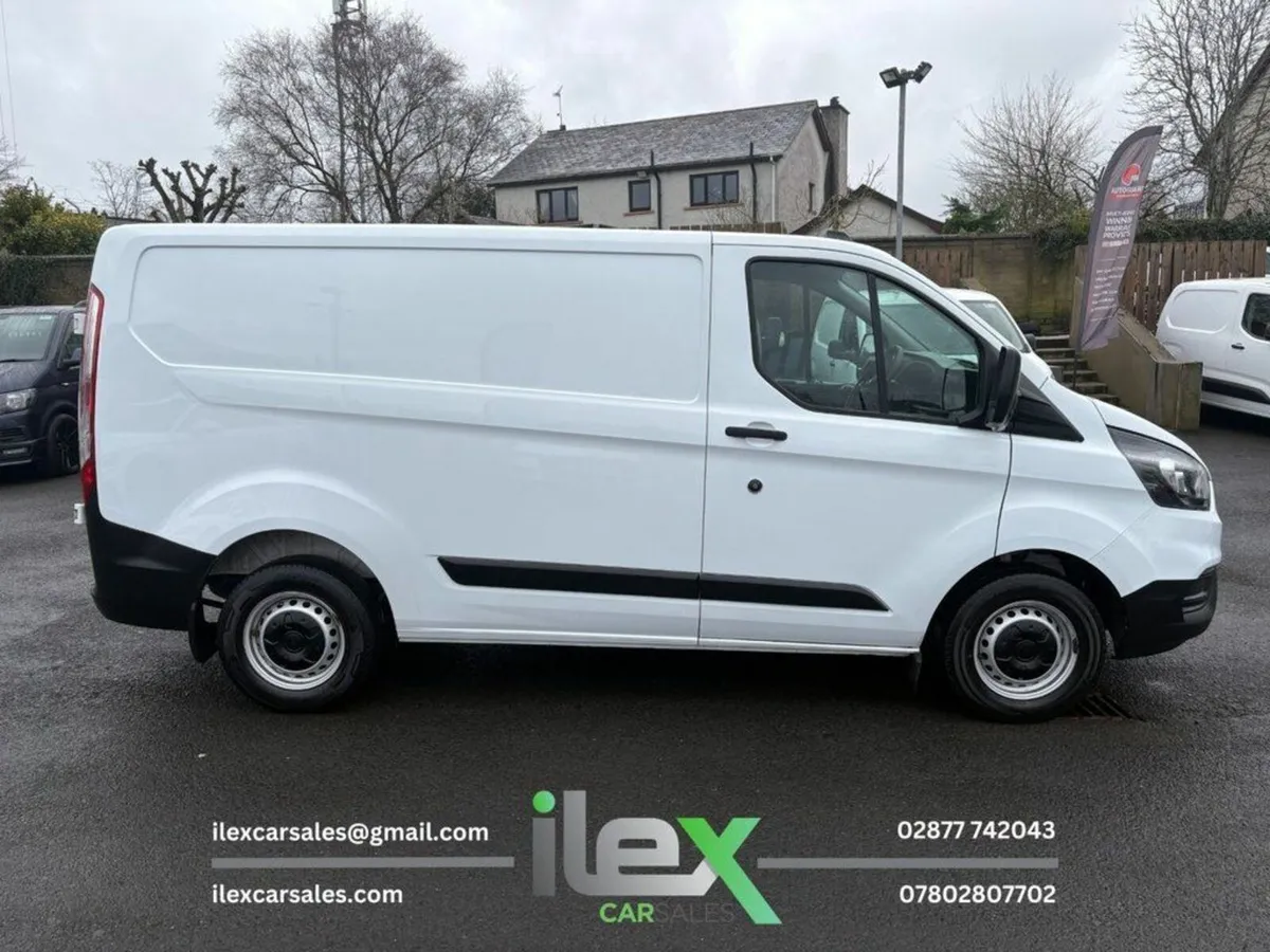 Ford Transit Custom 2022 - Image 4