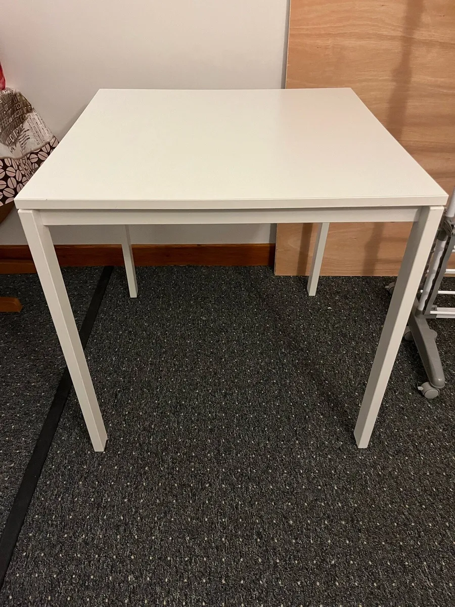 White table 29”x29”x29” - Image 1