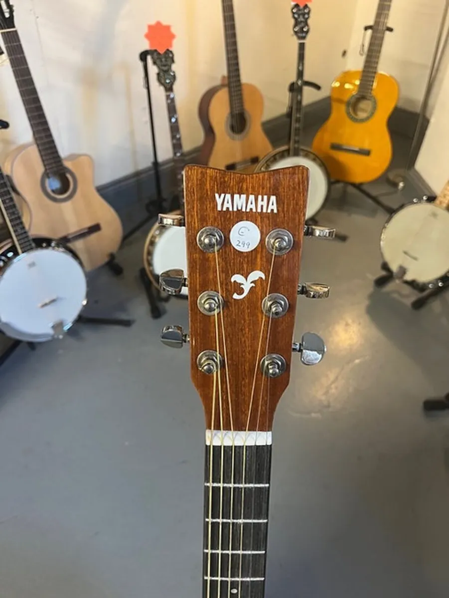 YAMAHA ACOUSTIC GUITAR FG800 @ THE MUSIC STORE - Image 3