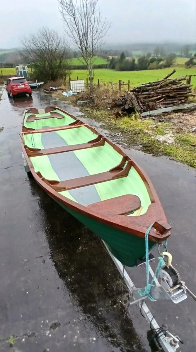 19 ft Lynch boat and trailer - Image 4