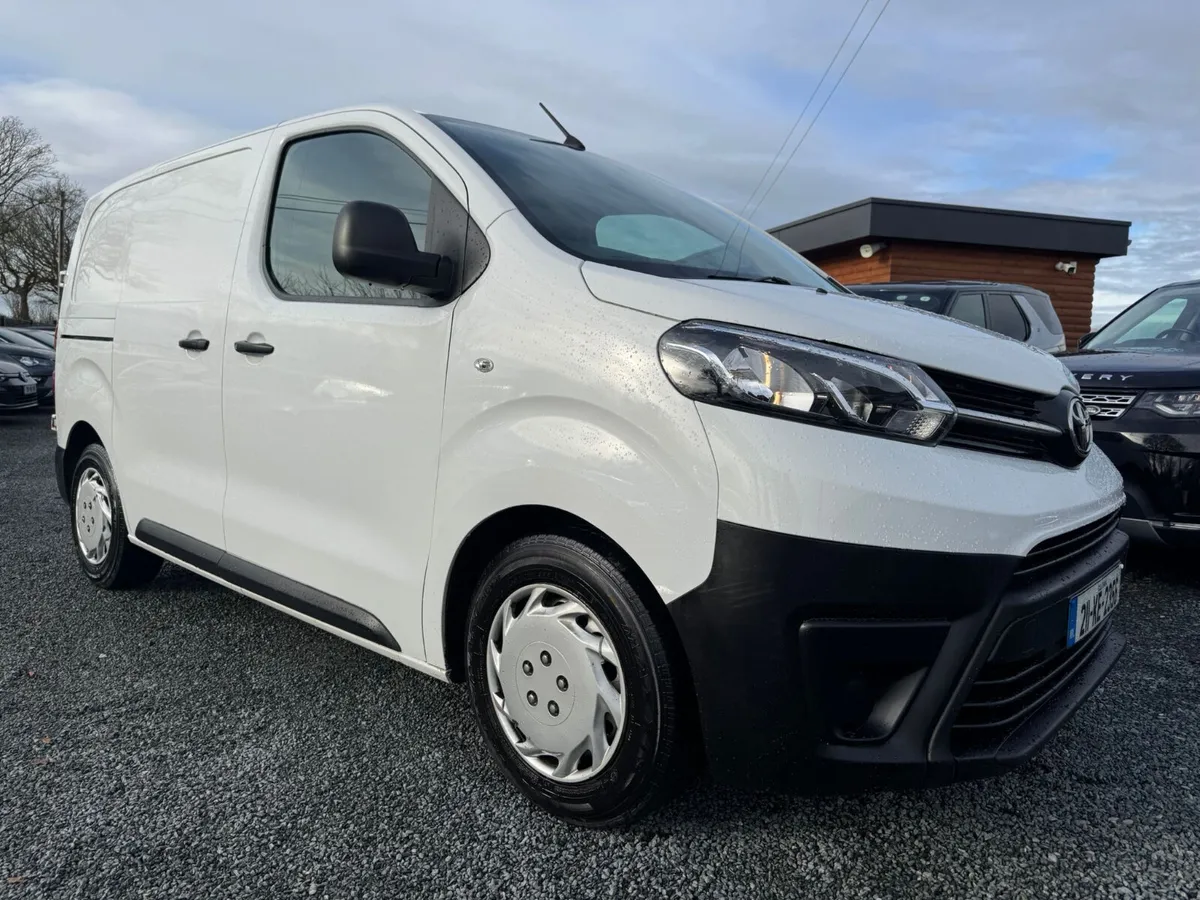 211 Toyota proace 1.5 100HP new doe compact - Image 1