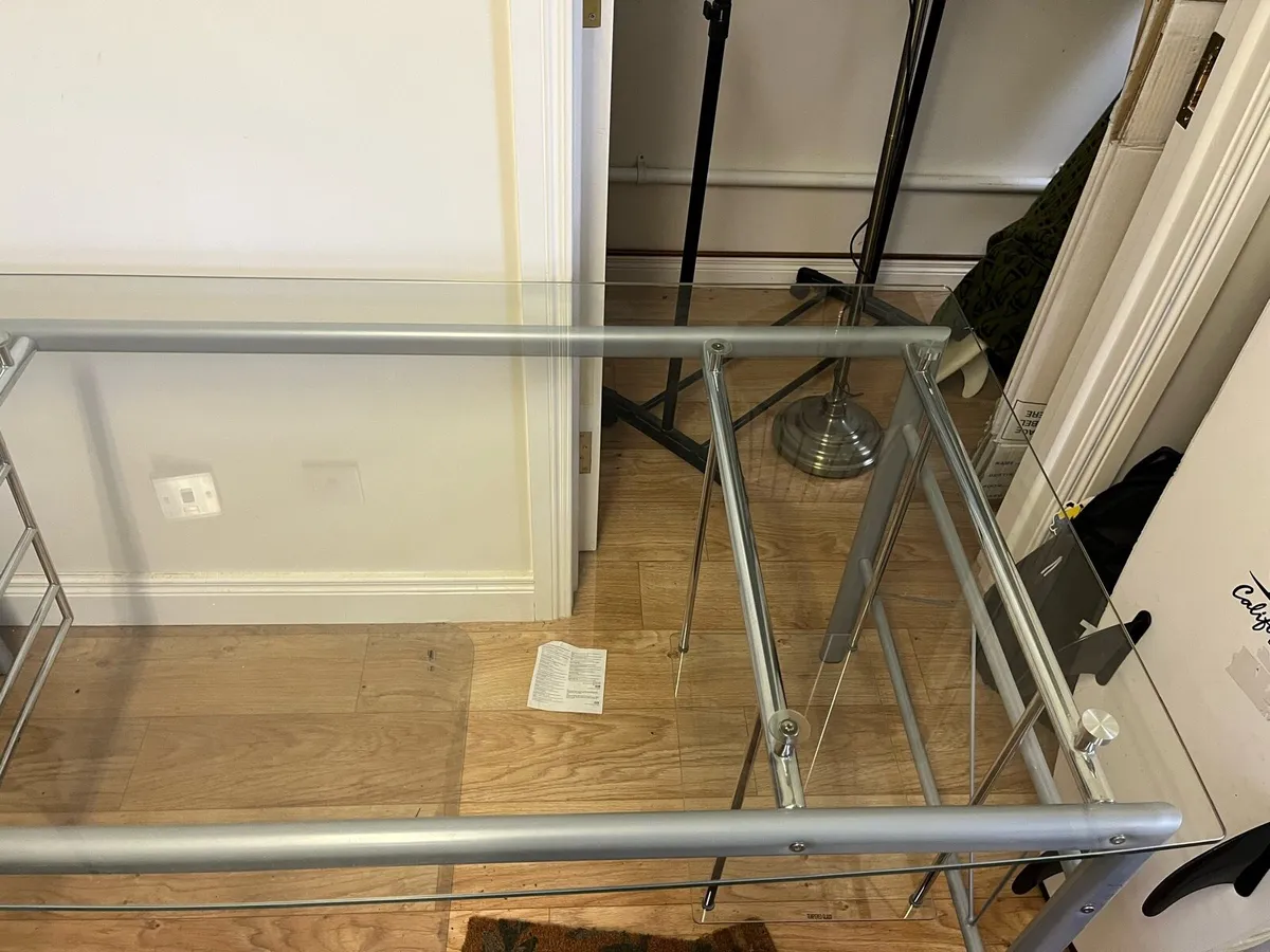 Glass desk - Image 1