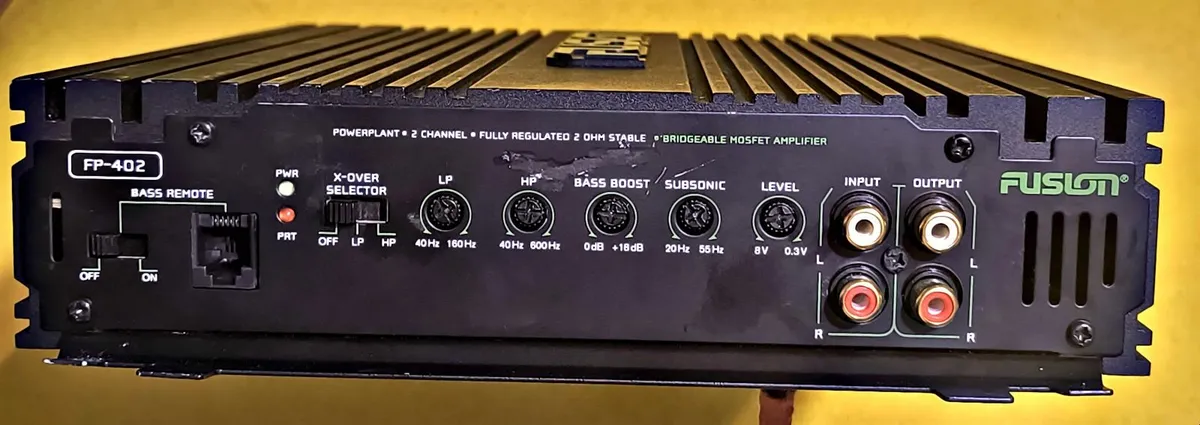Car amplifier Fusion FP-402 Powerplant. - Image 1