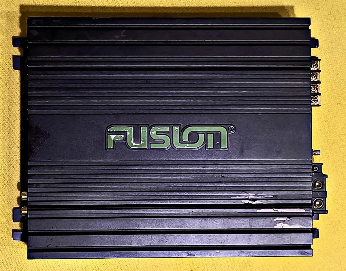 Car amplifier Fusion FP-402 Powerplant. - Image 2