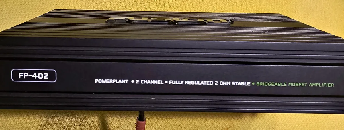Car amplifier Fusion FP-402 Powerplant. - Image 3