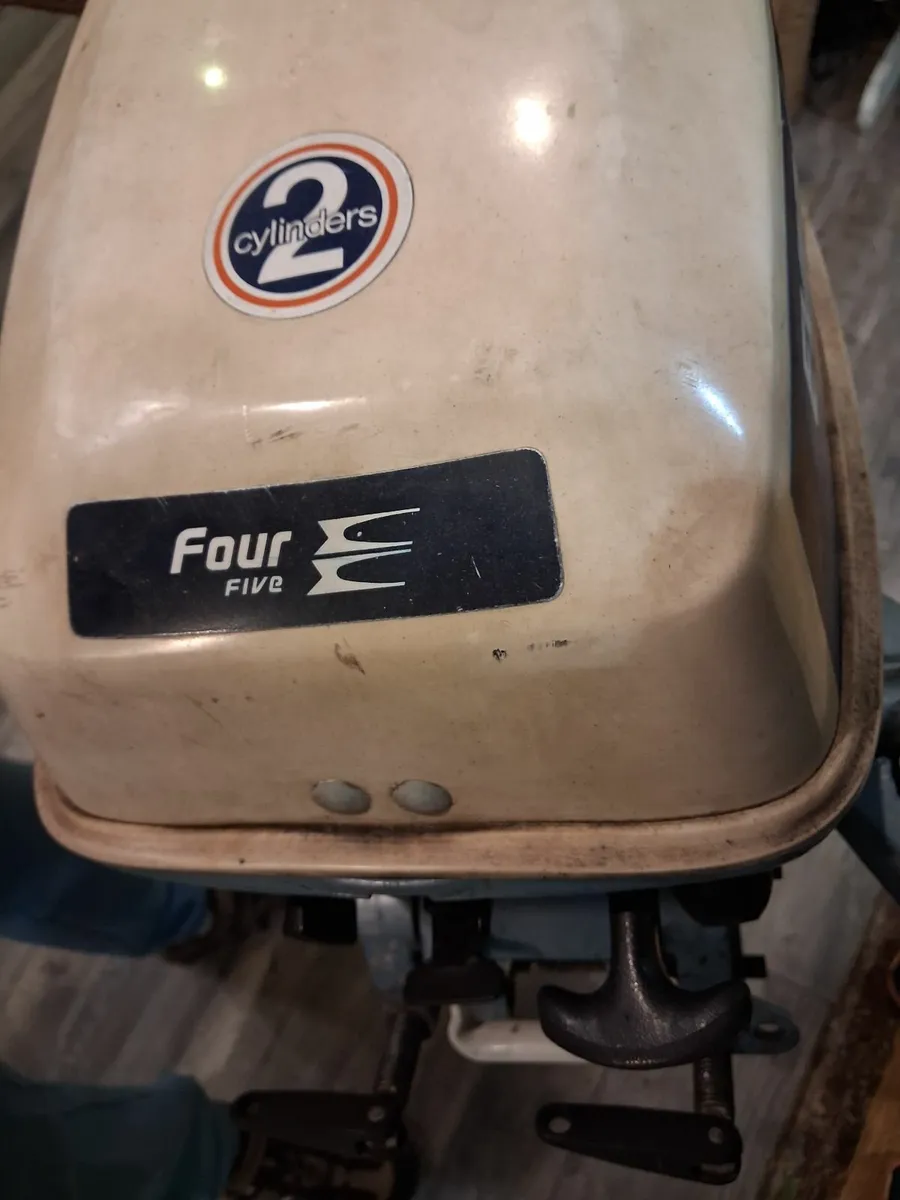 Boat Engine - Image 1