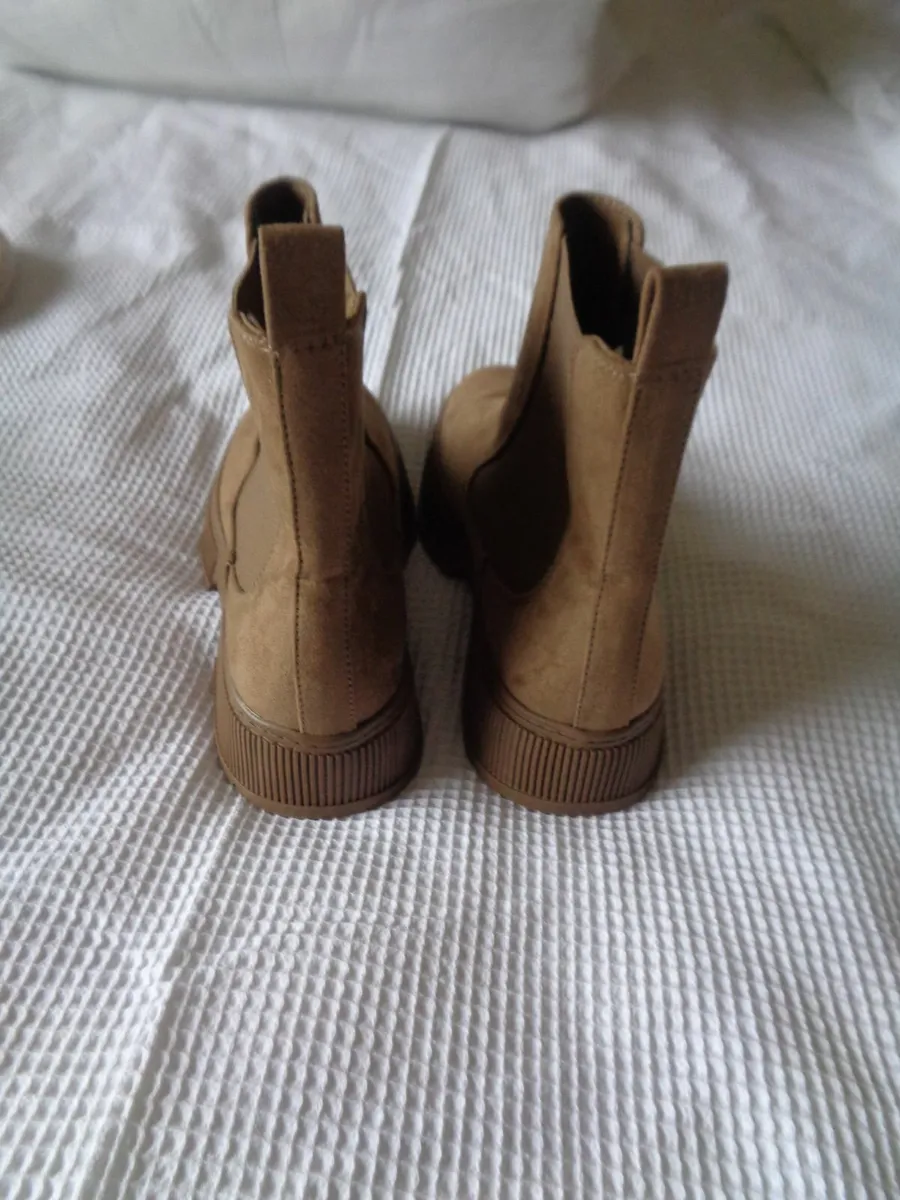 Ladies Suede Ankle Boots for Sale - Image 3