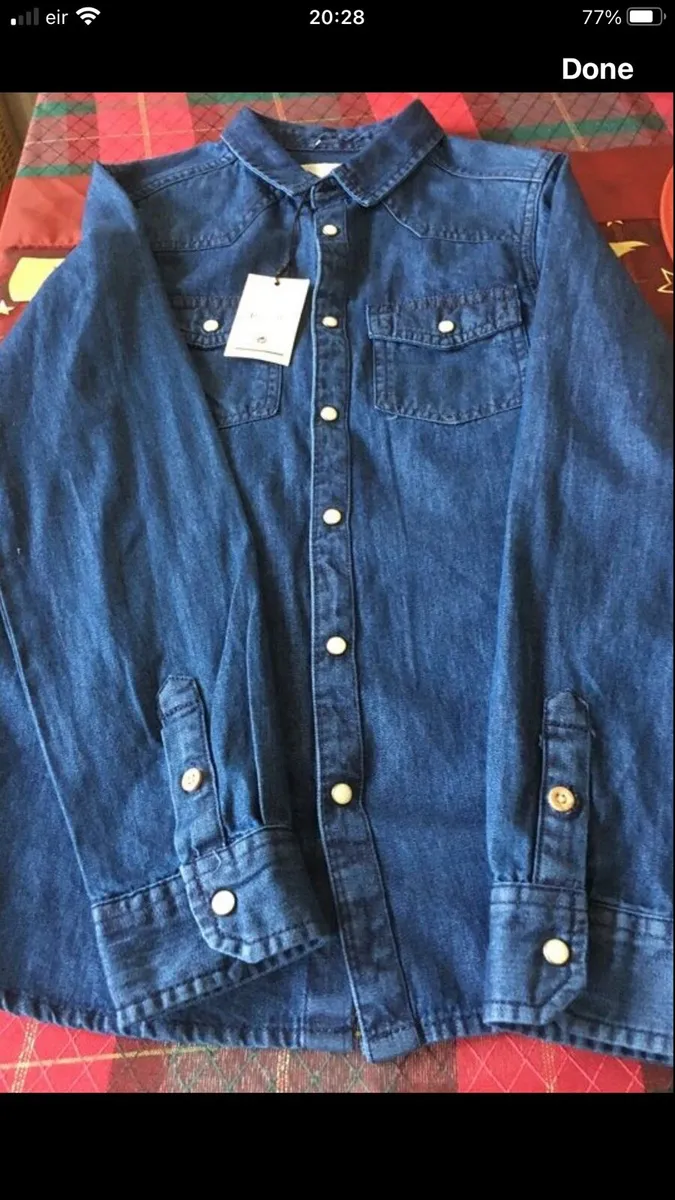 Girls BNWT shirt 10/11 yrs €5 - Image 4