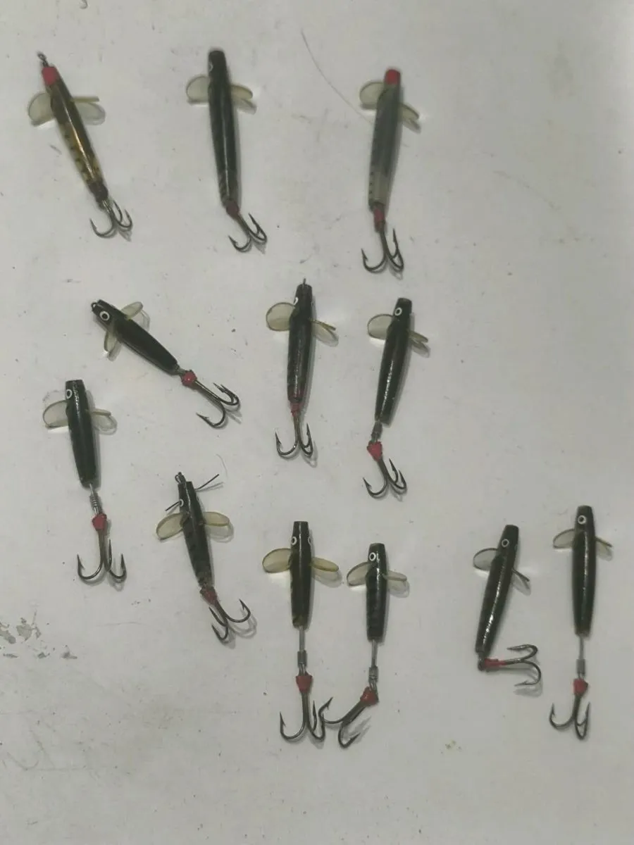 12 original lane minnows and mounts various sizes - Image 3