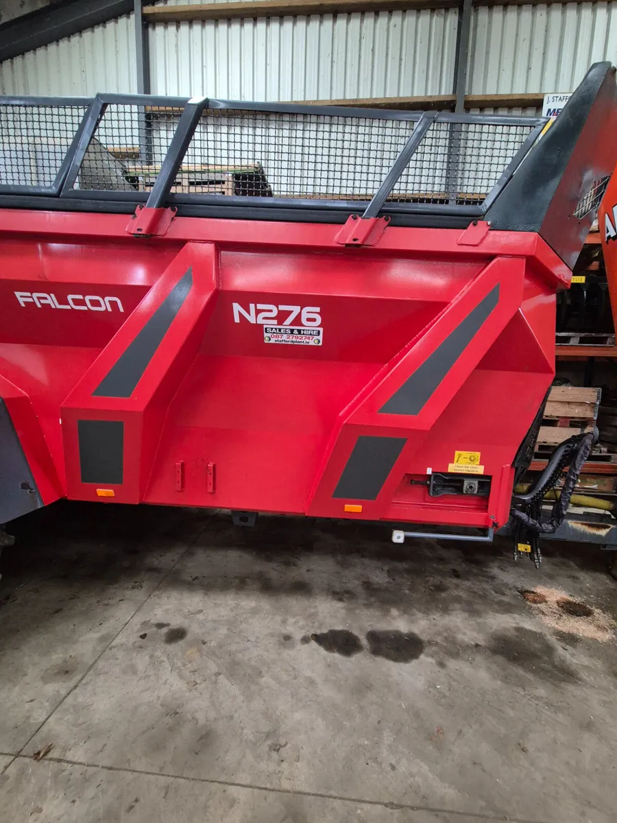 MetalFach 14 ton dung spreader - Image 2