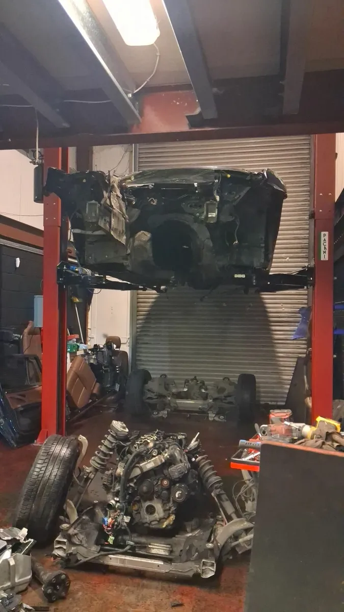 Car Mechanic - Image 2