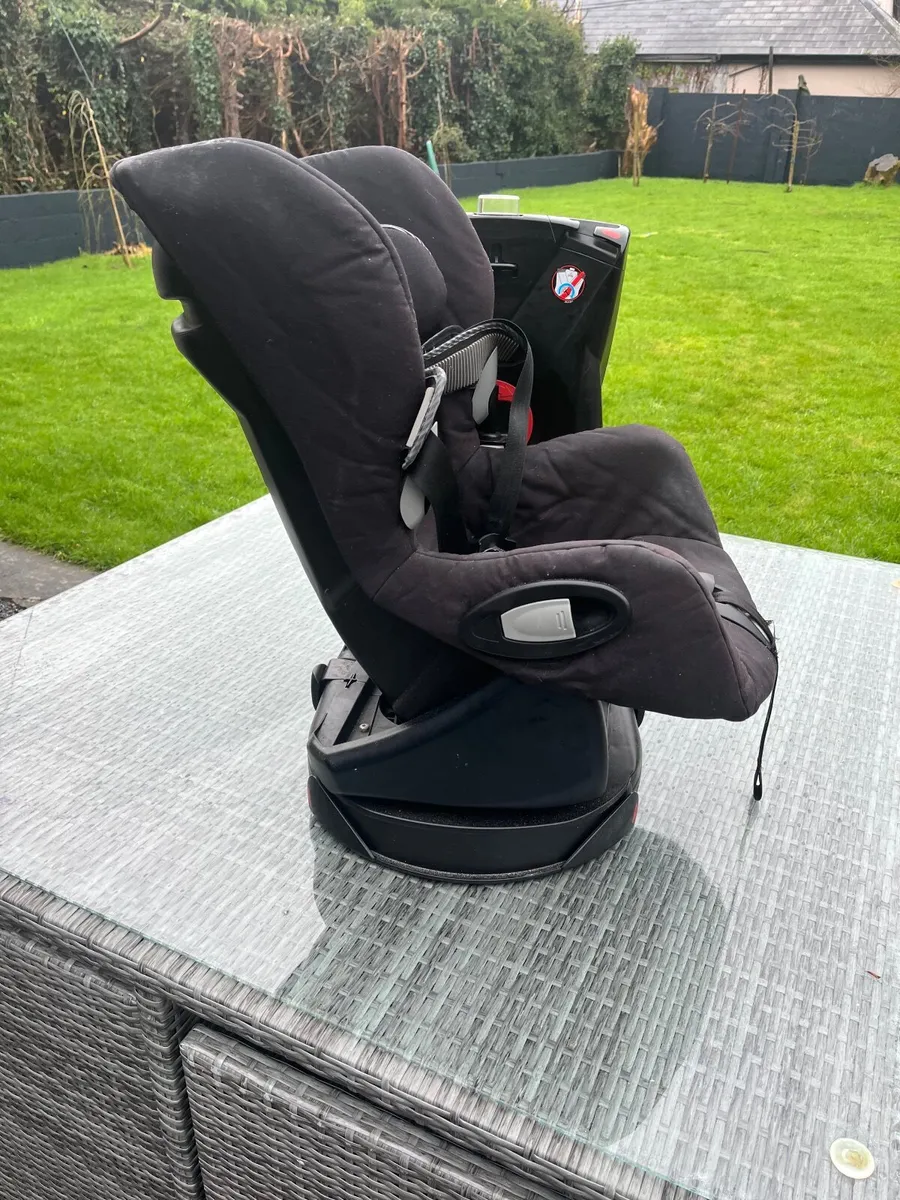 Car Seat - Image 2