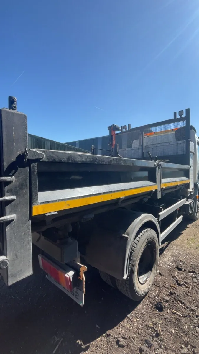 Daf LF 7.5  tipper automatic - Image 4