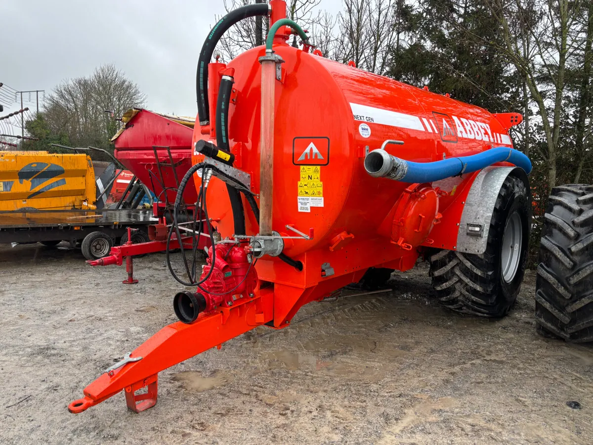 Cattle Feeding & Slurry Equipment Auction - Image 3