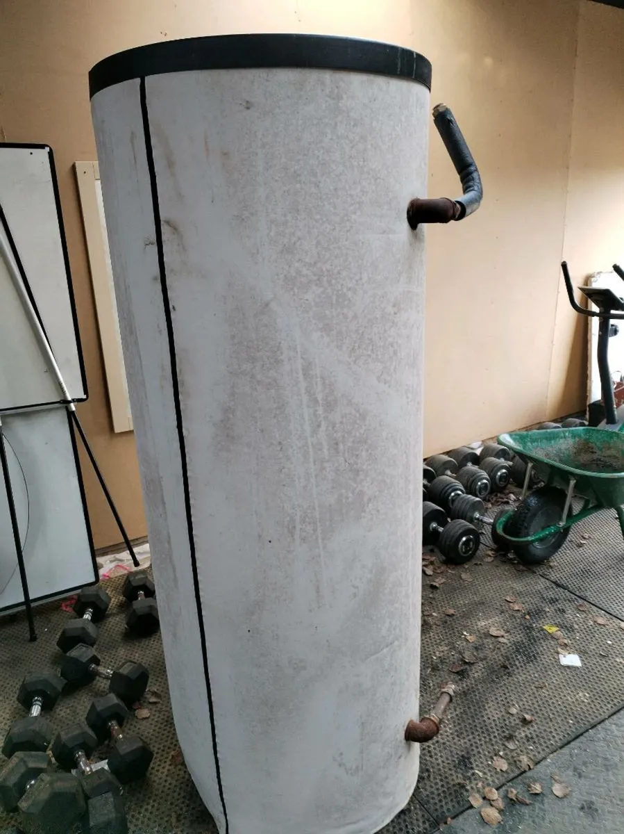 Water tank - Image 2