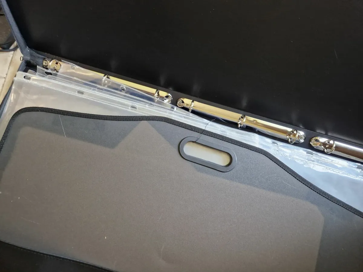 Portfolio Zipped Carry Case with Handle and Strap - Image 3