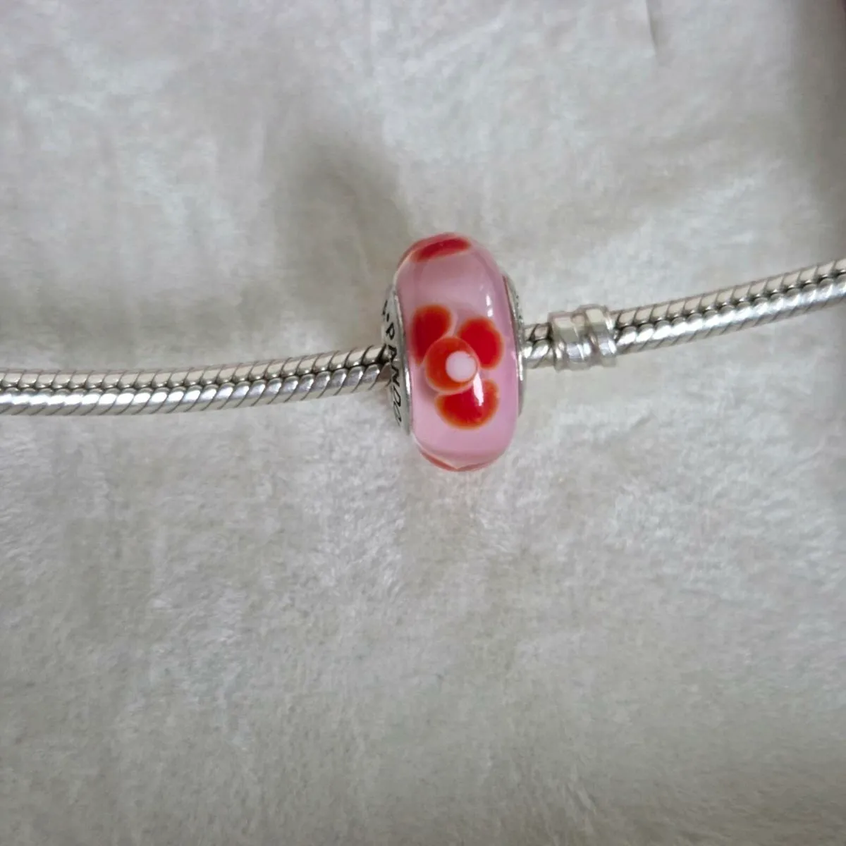 Pandora flower charm murano glass - Image 2
