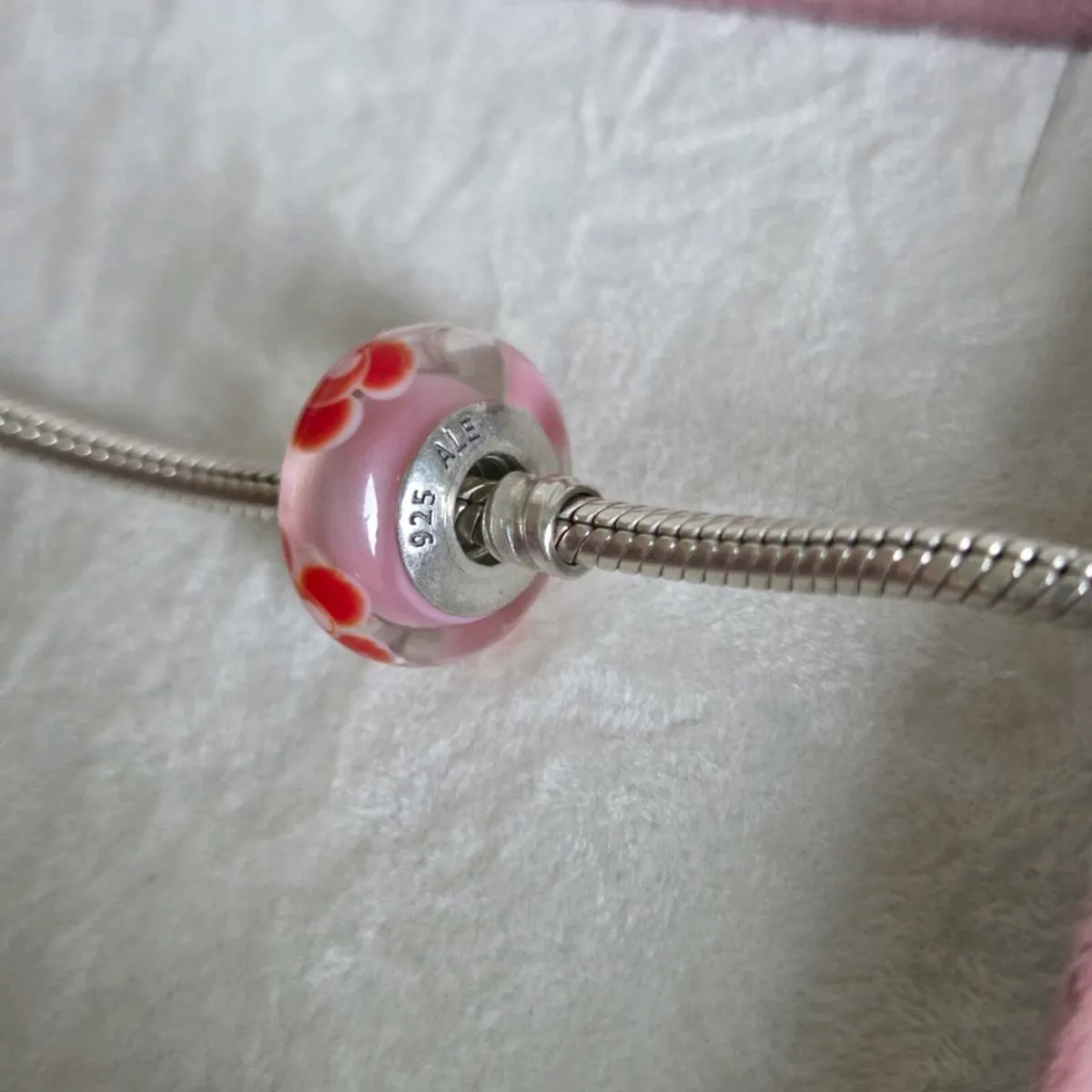 Pandora flower charm murano glass - Image 4