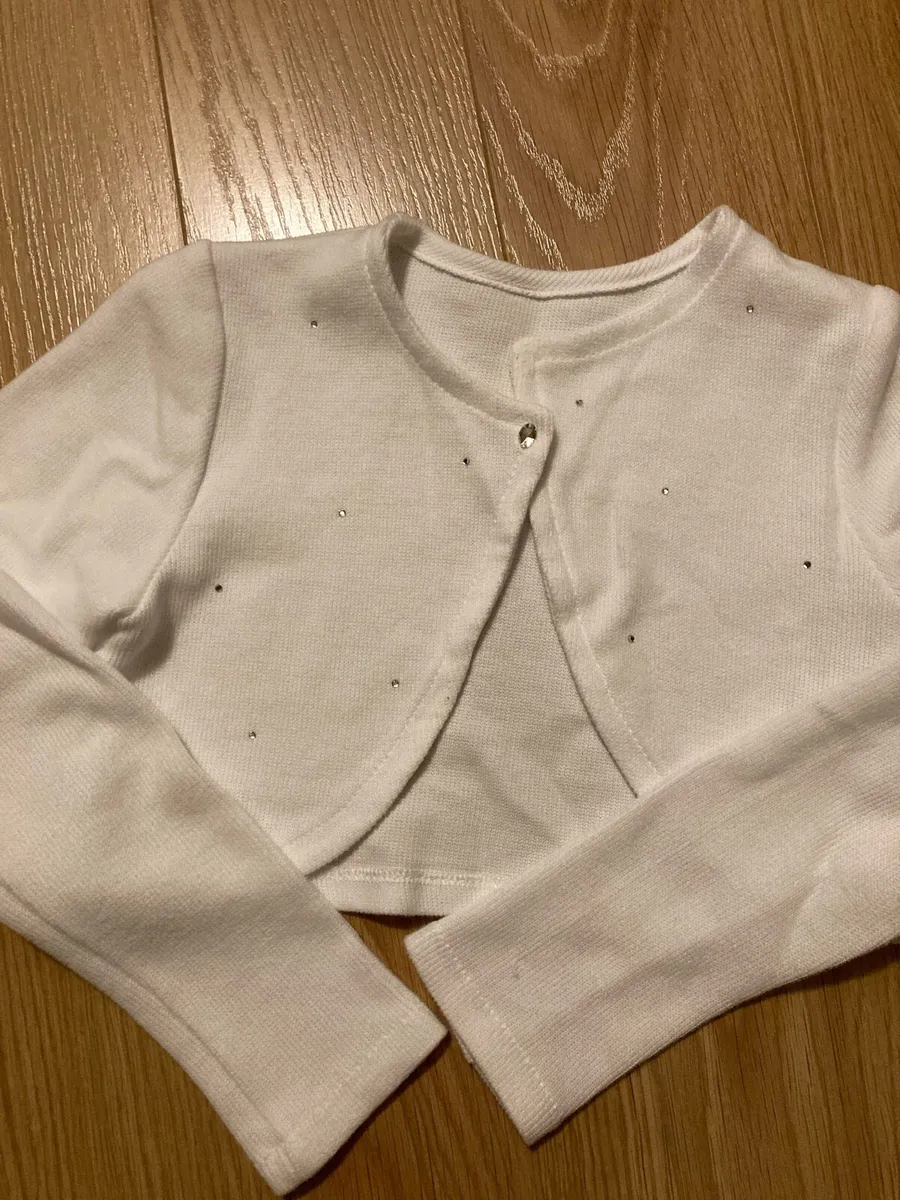 Beautiful Communion Dress + free accessories - Image 3