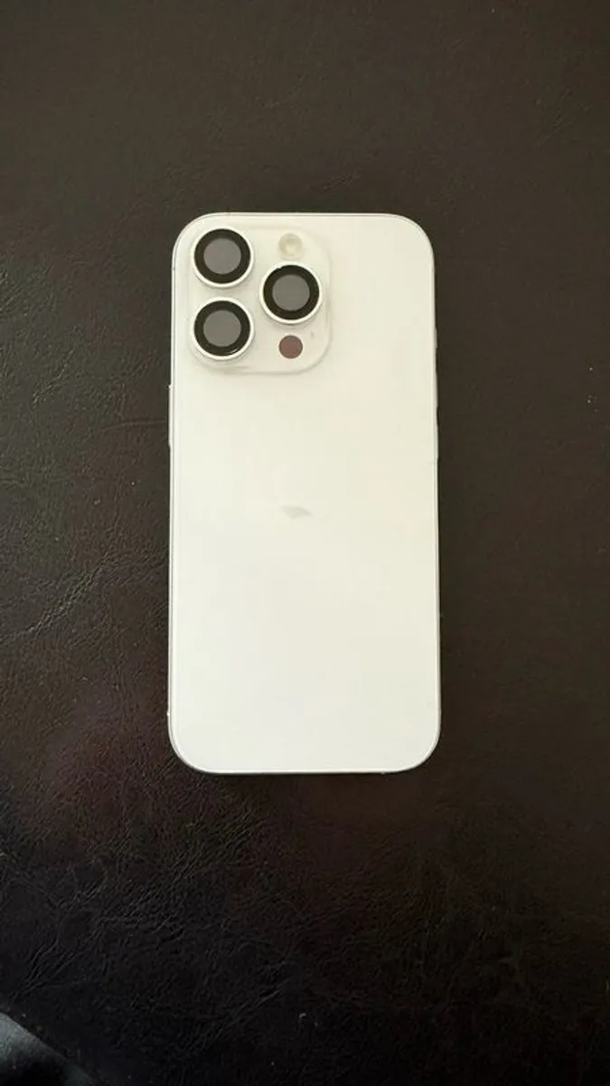 Iphone 16pro - Image 1