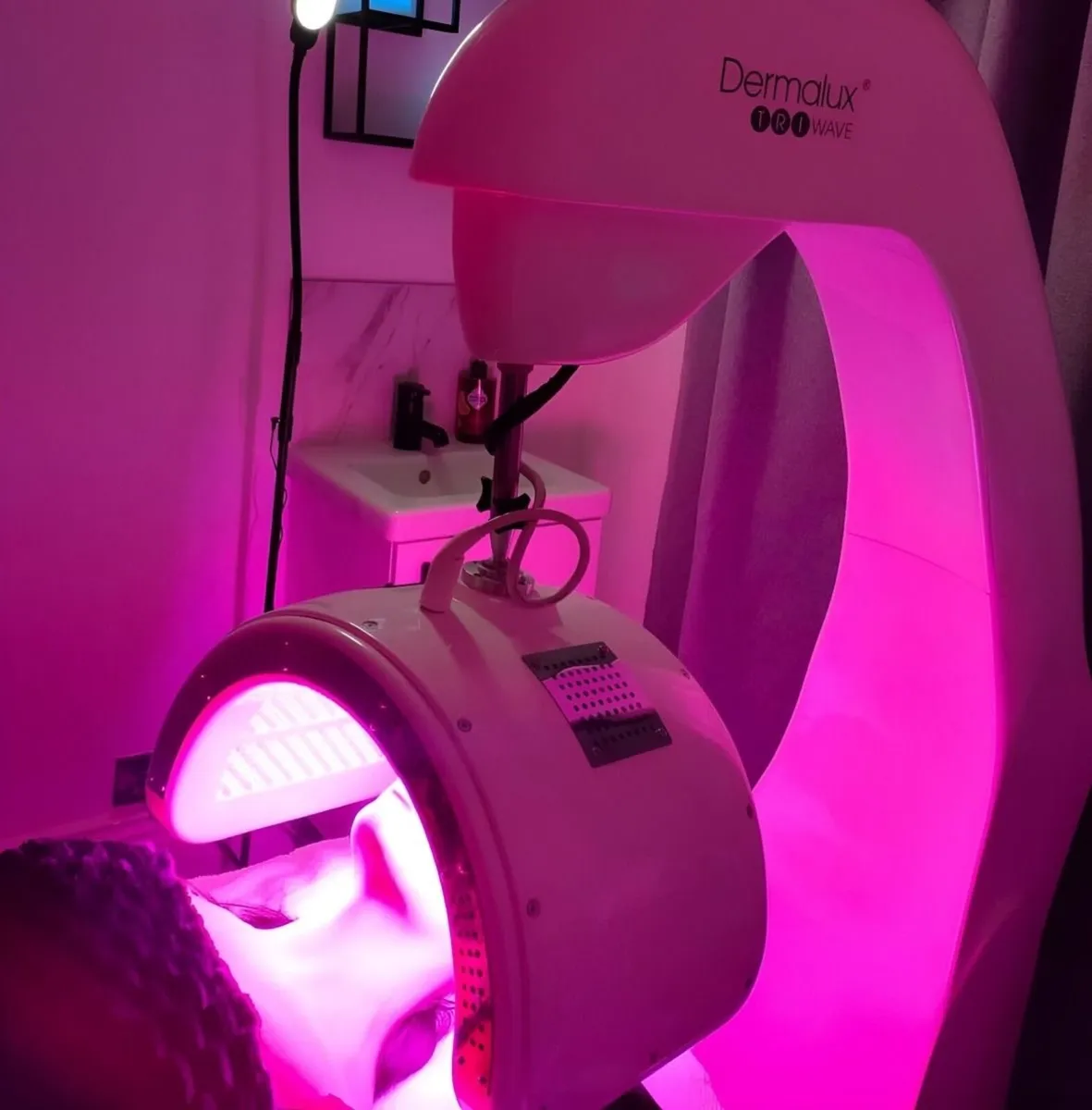 Tri-Wave MD DERMALUX - Image 1