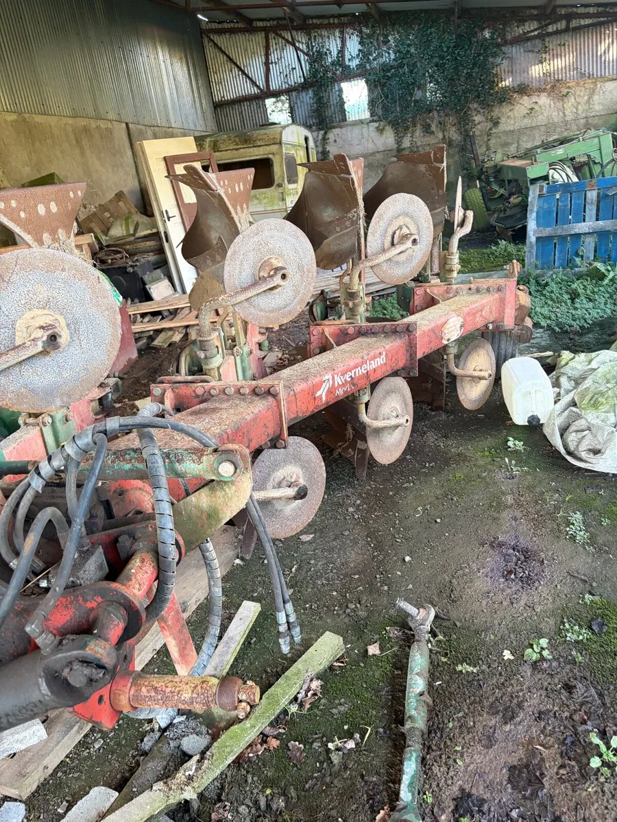 4 furrow reversible - Image 4