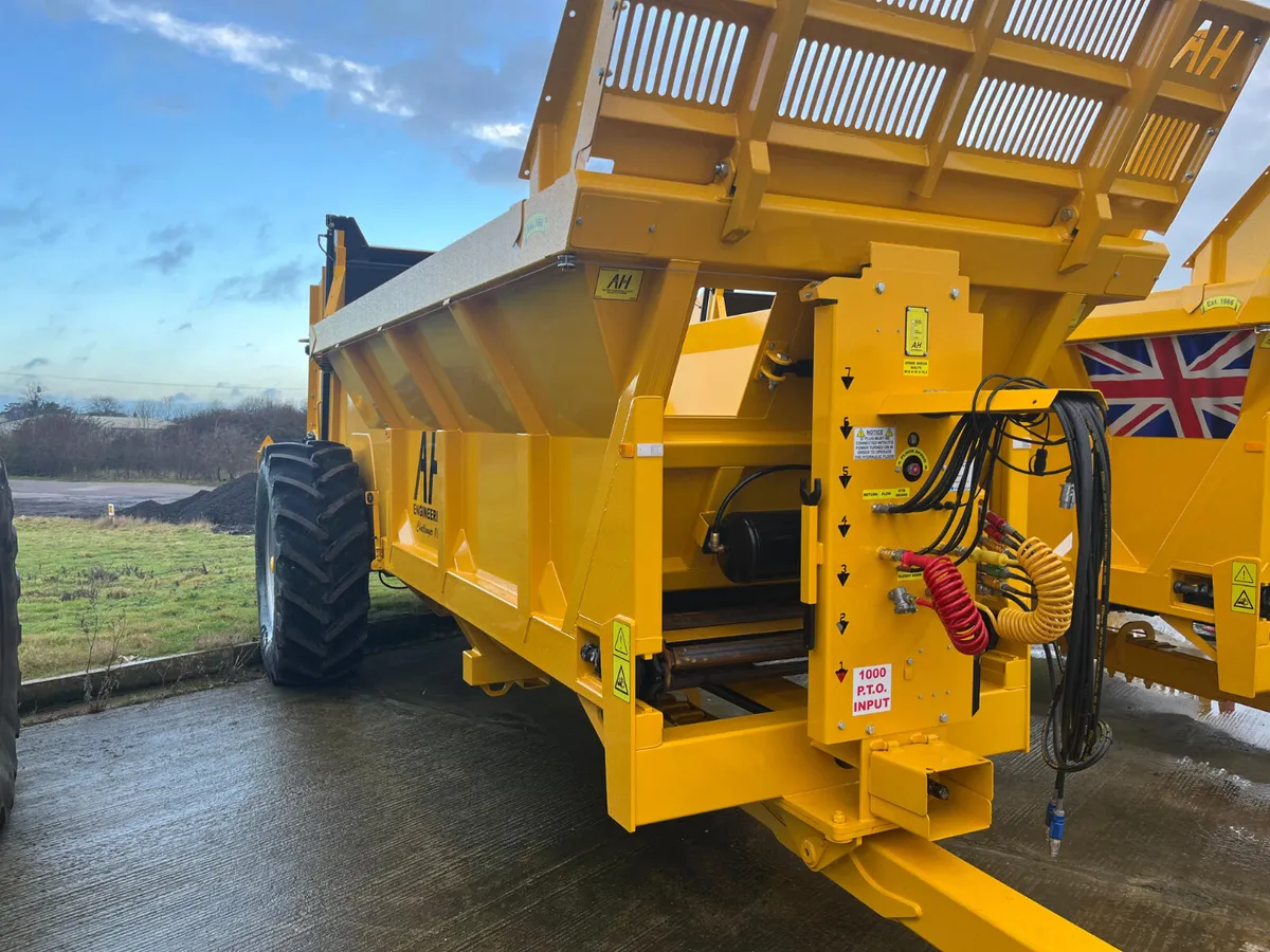 New AH SD 18ton spinner deck - Image 1