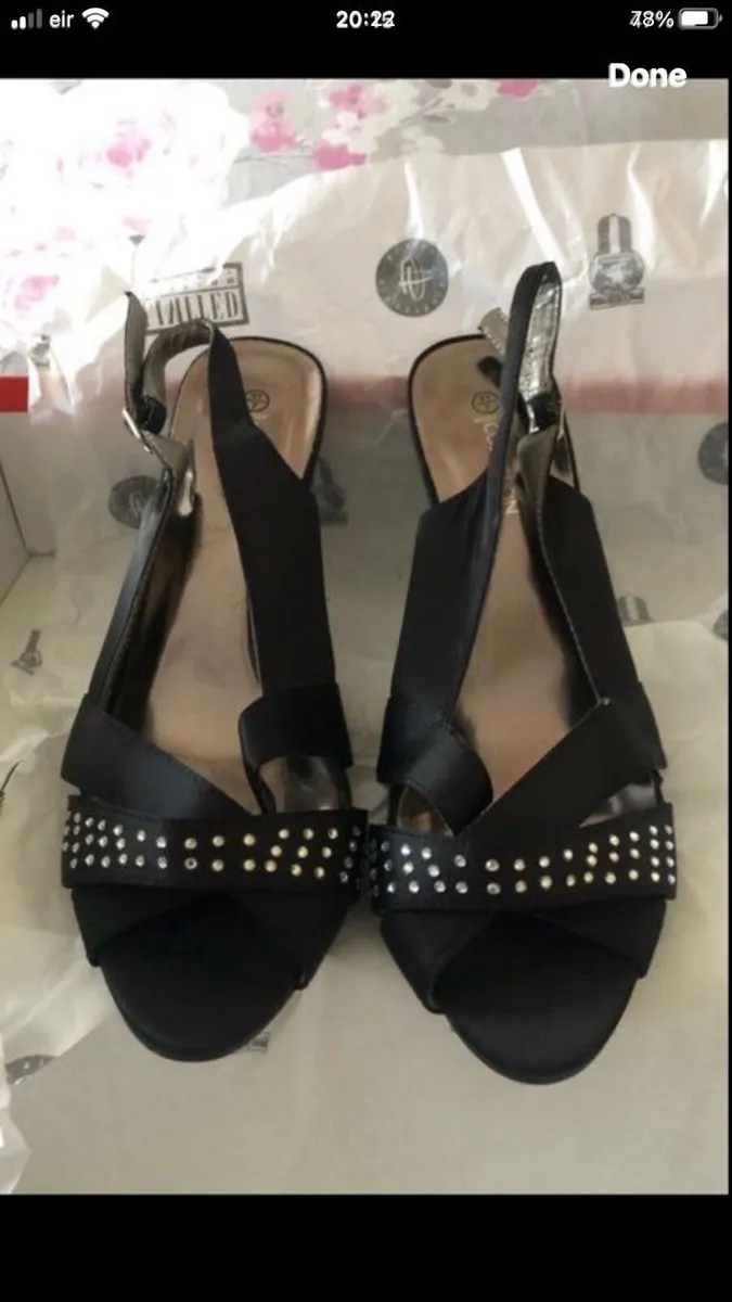 Ladies new shoes size 7 €15 - Image 3