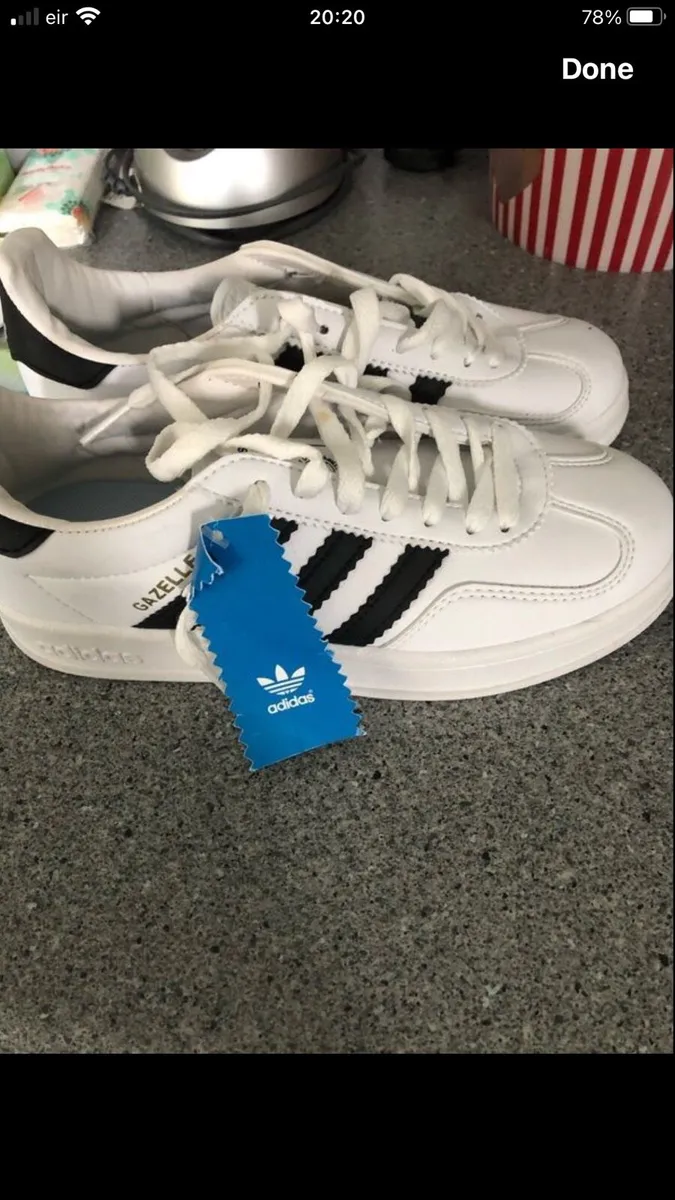 Mens new adidas trainers size 3 €25 - Image 2
