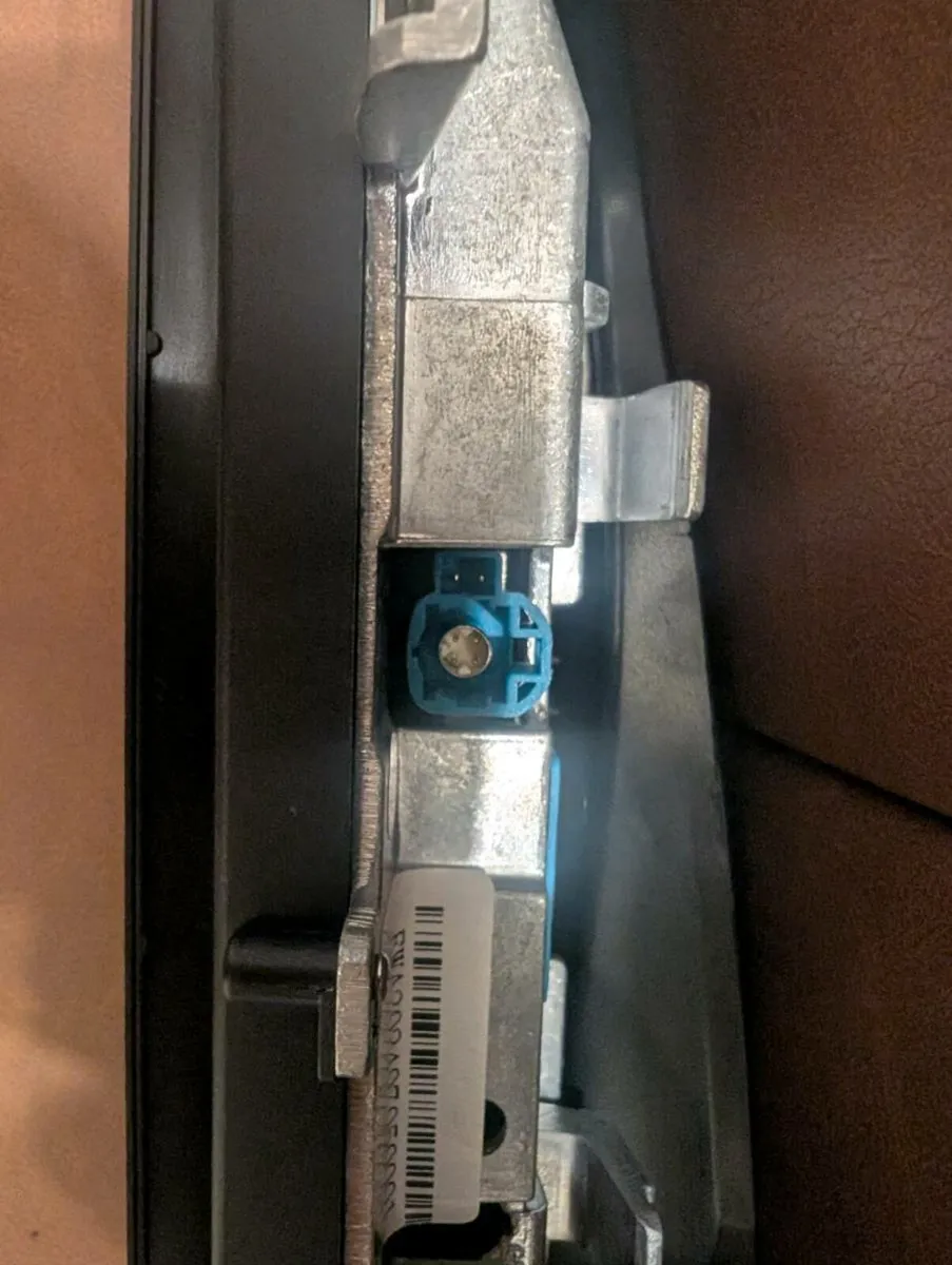 8.8" Android Auto Screen for BMW - Image 3