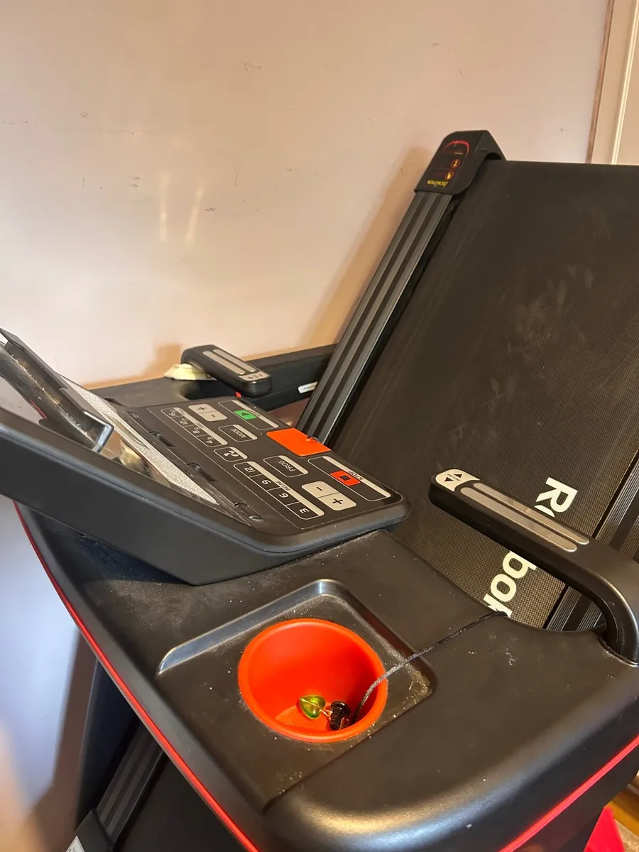 Treadmill - Image 1