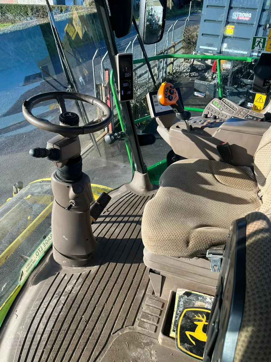 John Deere 8800 - Image 3