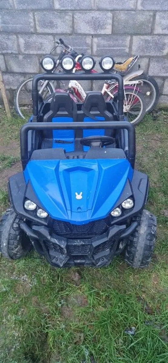 kids 4x4 jeep - Image 1