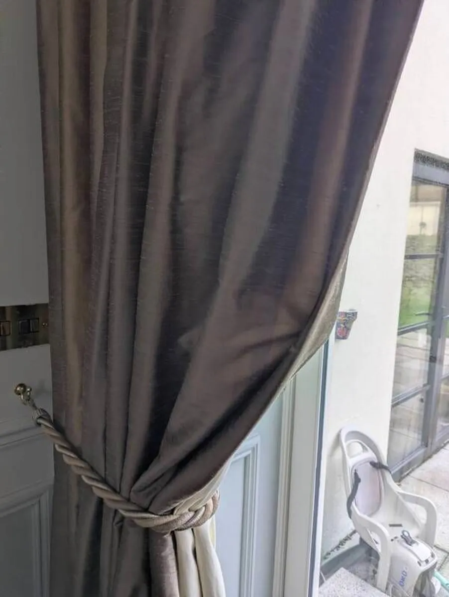 Bespoke raw silk, lined, blackout curtains 120cm x 275cm - Image 2