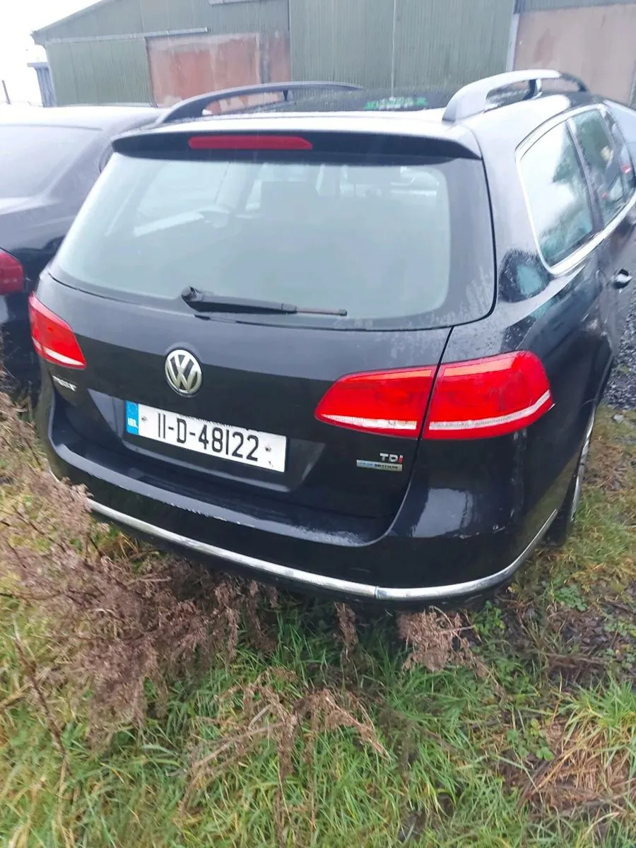 VW PASSAT 2011 1,6 TDI ESTATE BREAKING - Image 4