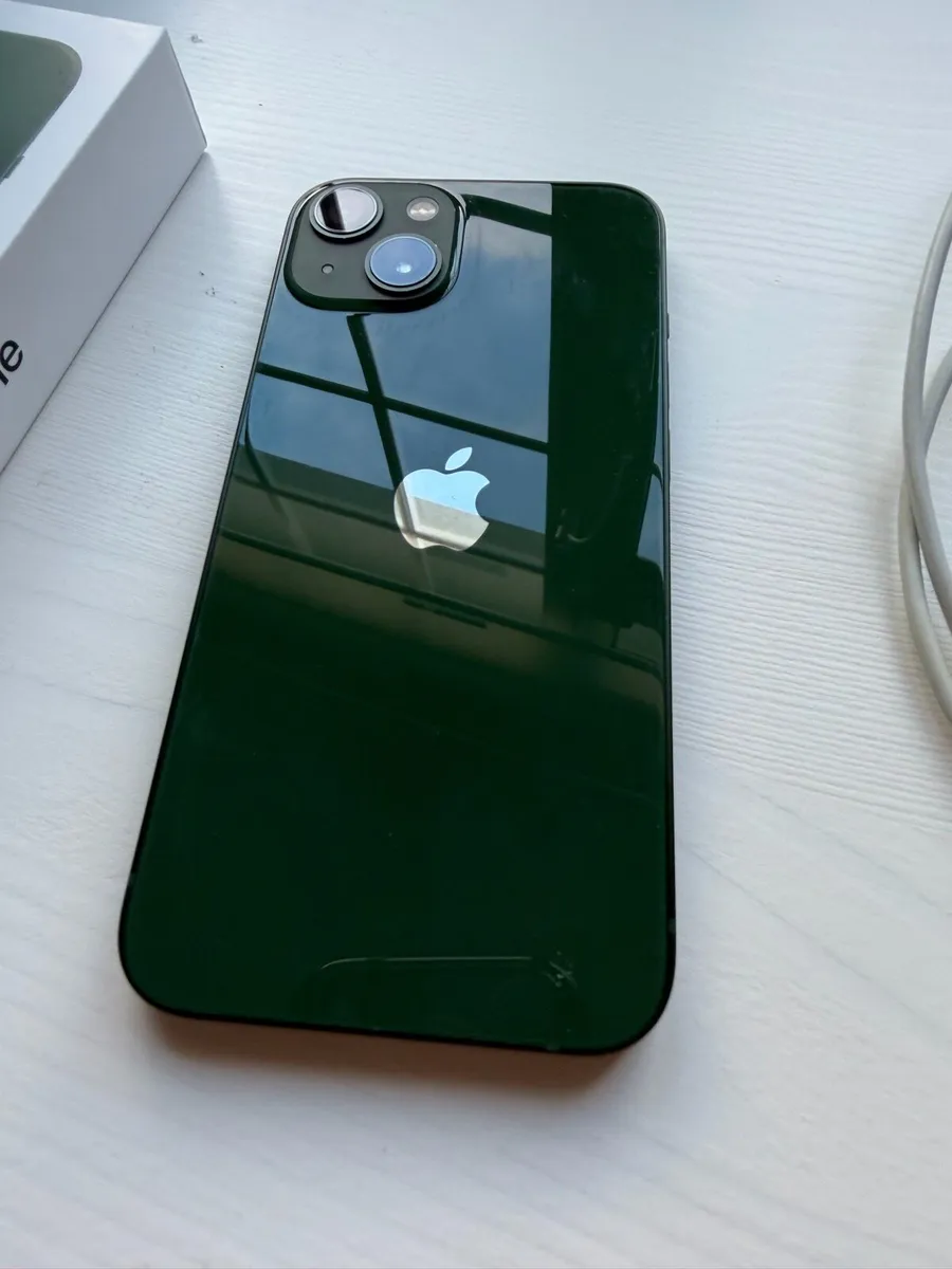 Apple iPhone 13 unlocked 128gb - Image 2