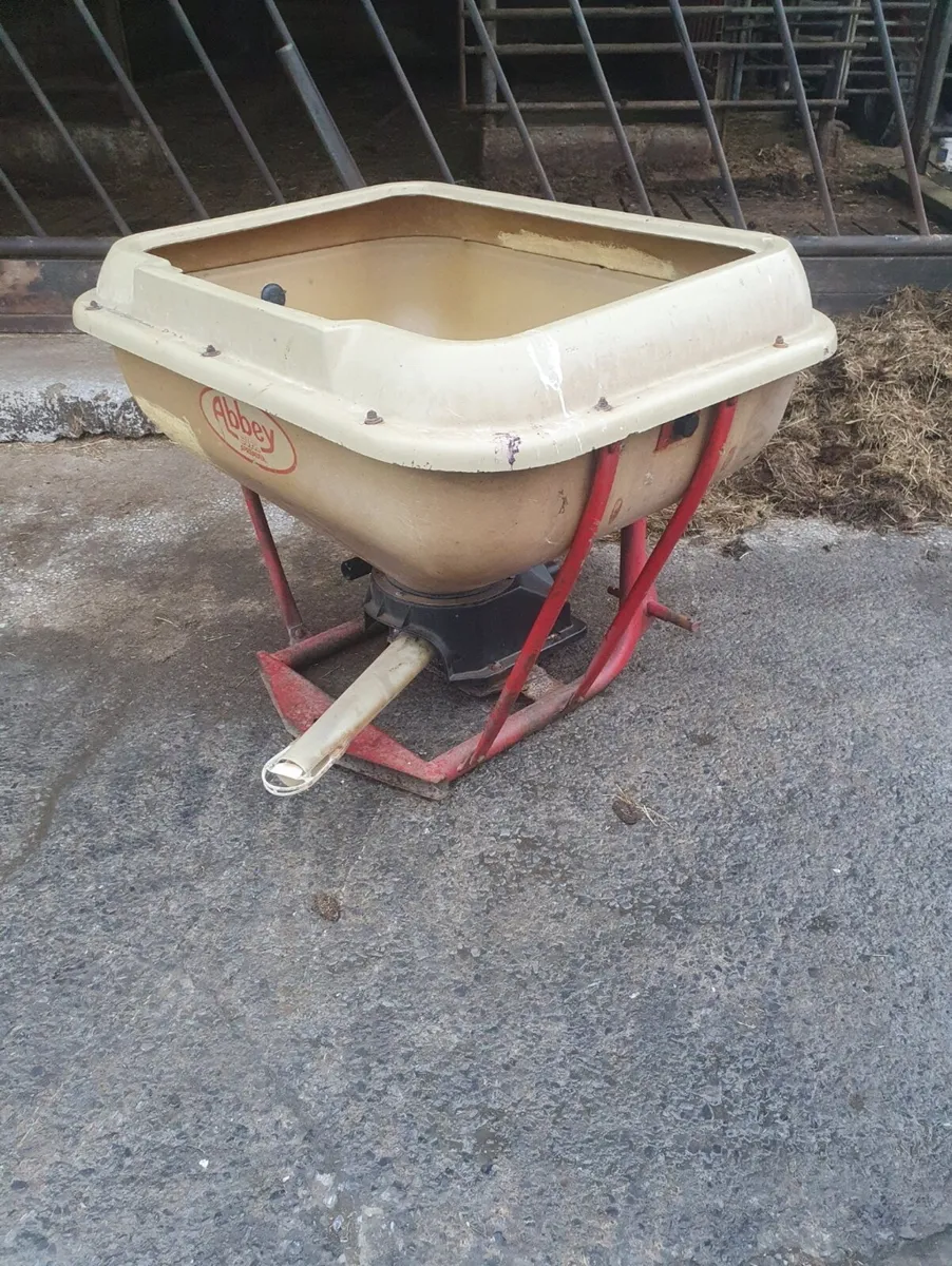 Wagtail spreaders wanted - Image 3