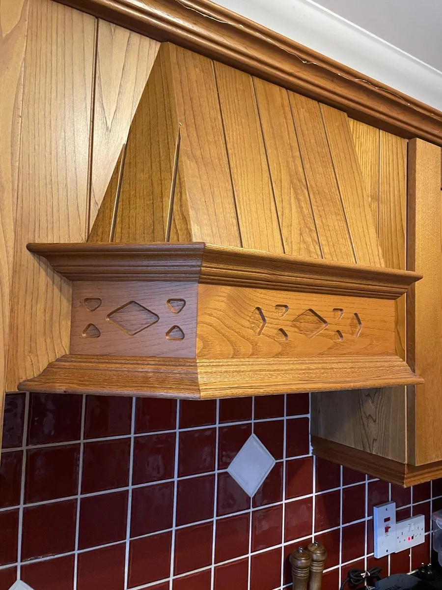 Solid Oak Kitchen - Image 4