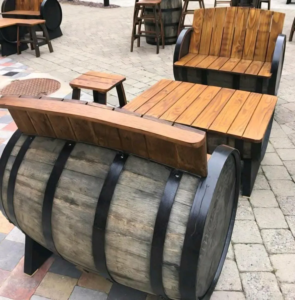 Oak barrel garden furniture - Image 2