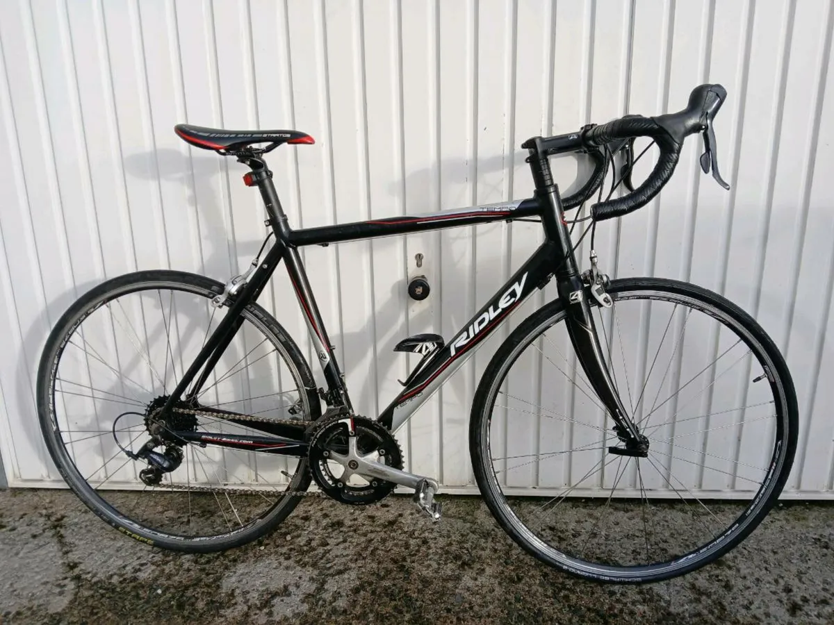 Large selection of road bikes - Image 2
