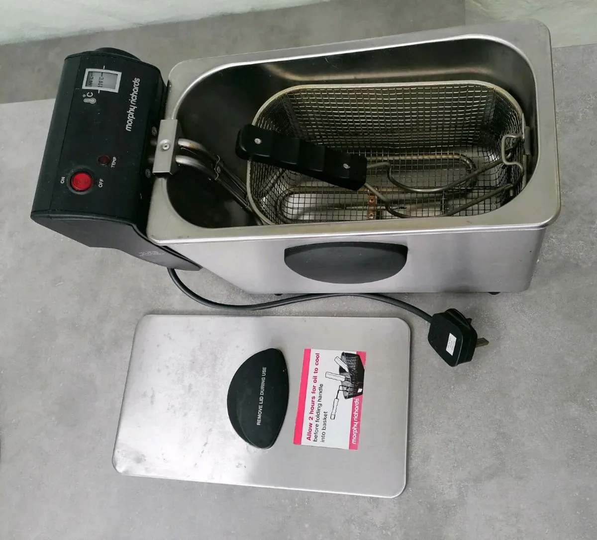 Morphy Richards Stainless Steel Fryer - Image 4