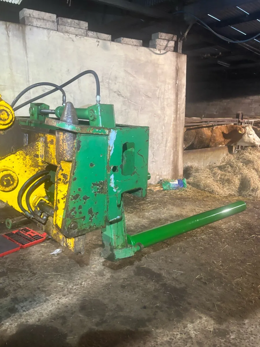 McHale 691 Bale Handler - Image 4