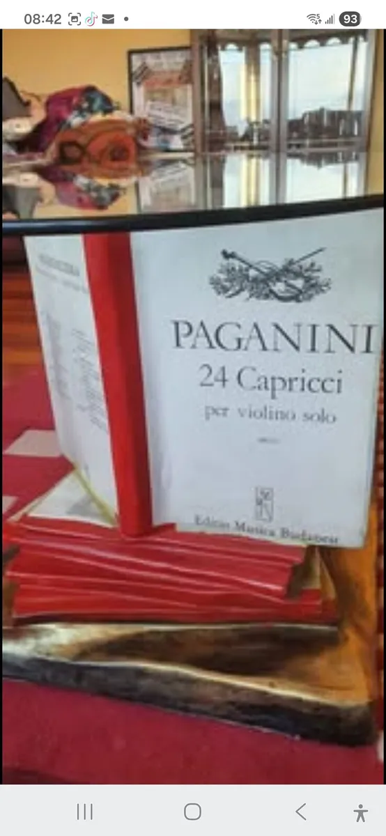 Oval glass top Coffee table - Image 4