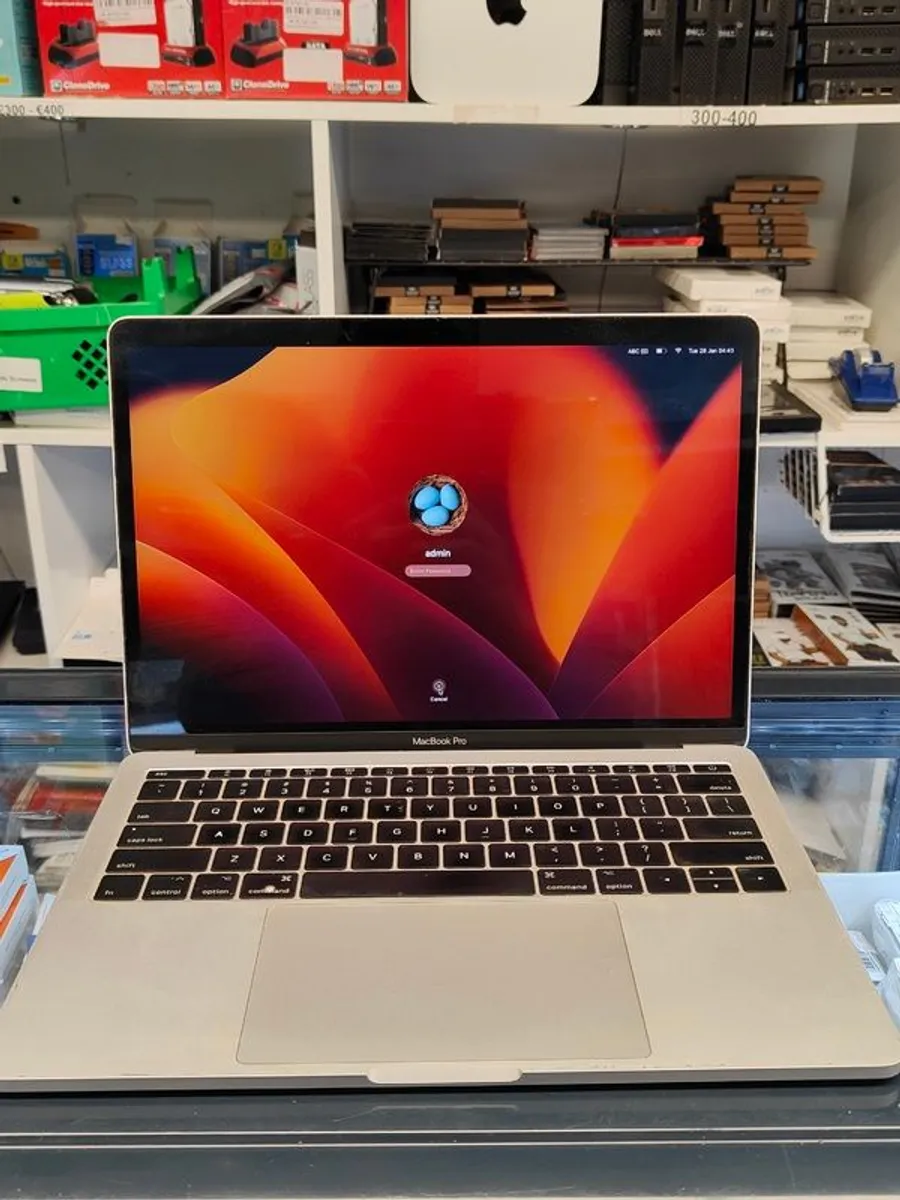 Apple MacBook Pro 13" 2017 Silver i7 2.5GHz 16GB 256GB SSD A1708 (Battery Cycle: 1041) - Image 1