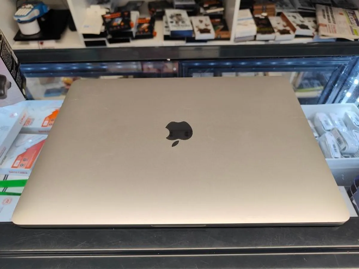 Apple MacBook Pro 13" 2017 Silver i7 2.5GHz 16GB 256GB SSD A1708 (Battery Cycle: 1041) - Image 2